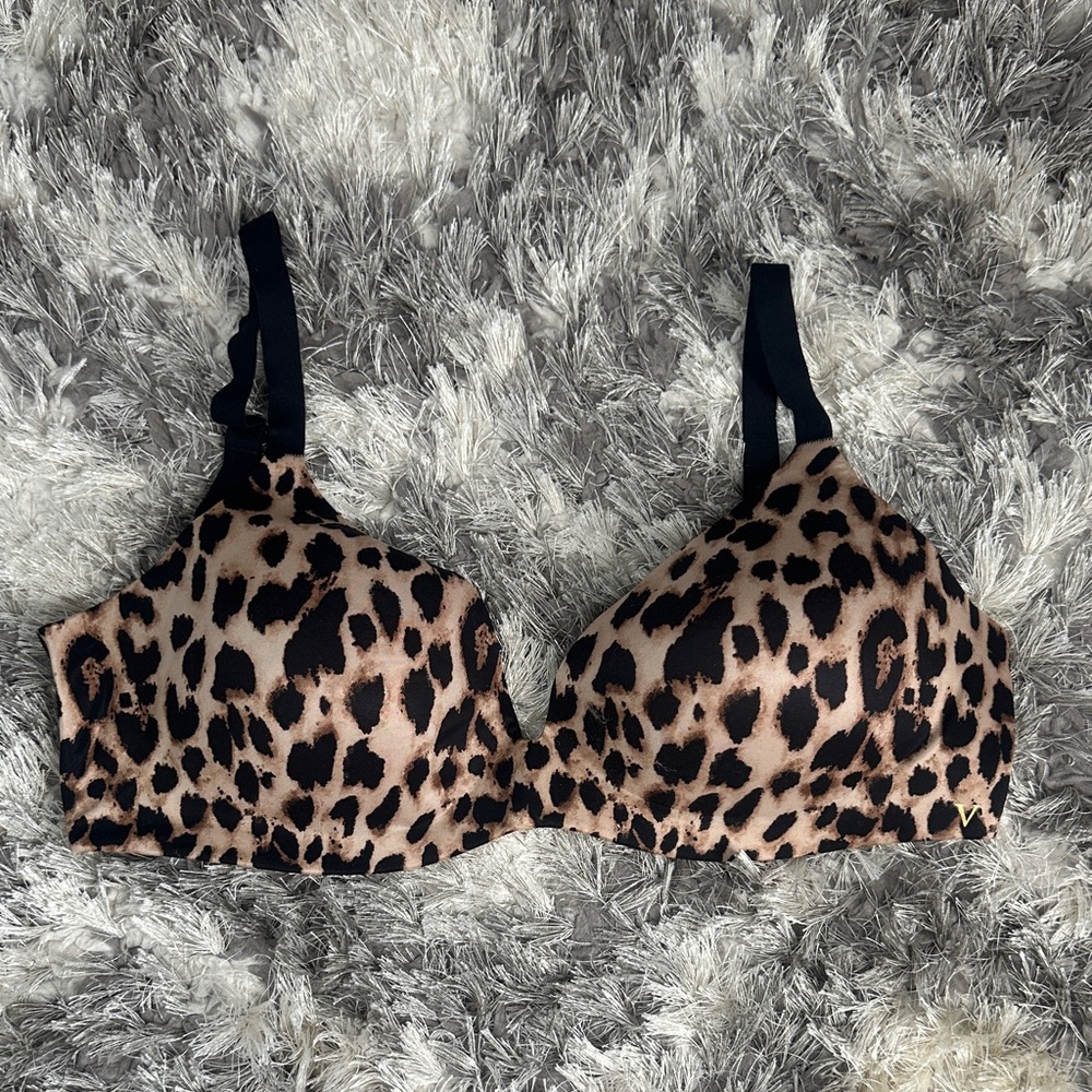 Victoria's Secret Leopard Print T-Shirt Bra - Black & Brown
